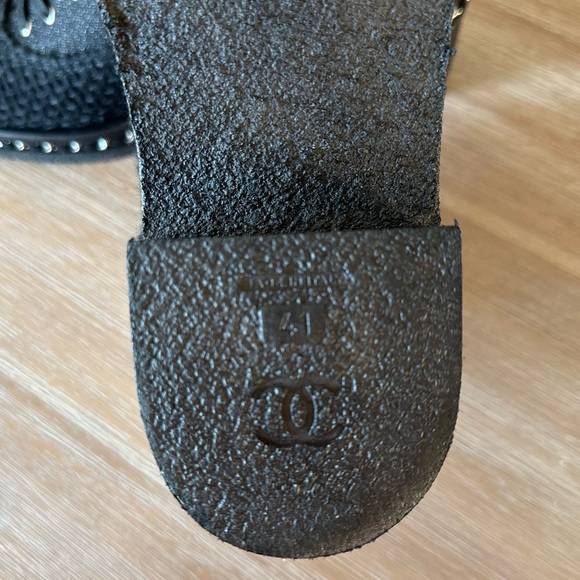 CHANEL CC chain mixed media ankle boots size 41 - Picture 6 of 11